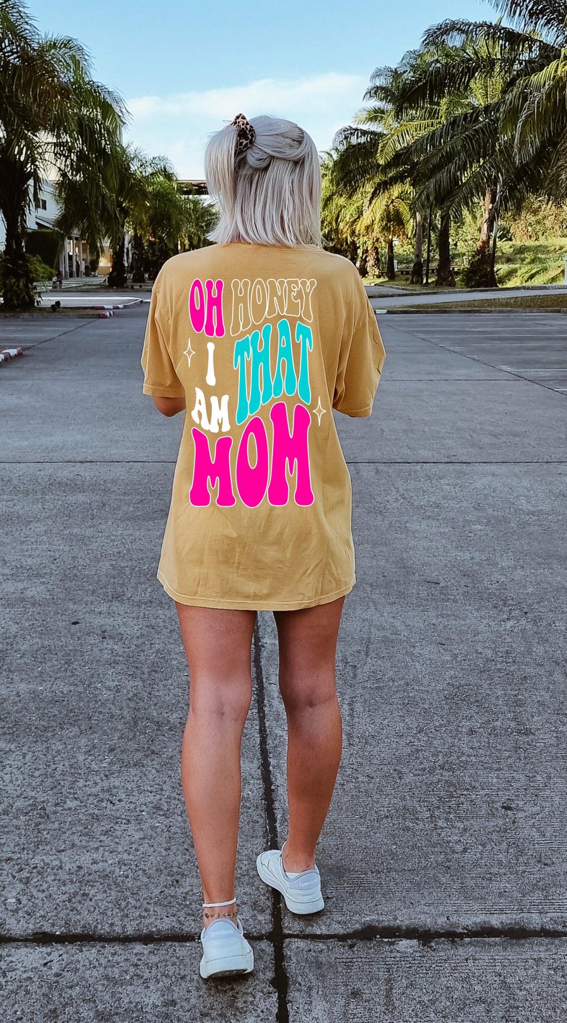 That Mom Graphic Tee